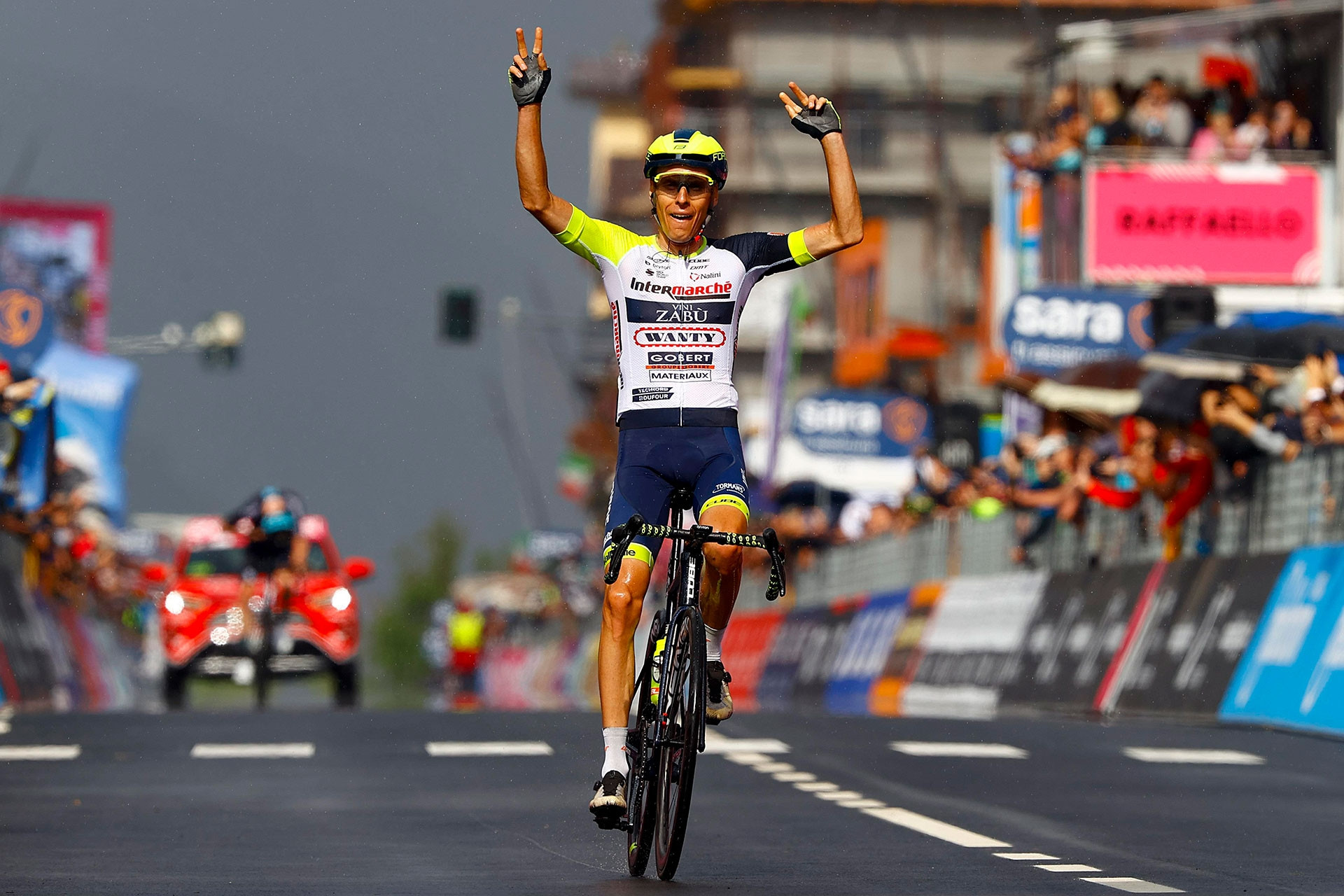 Jan Hirt Remporte La Me Tape Du Giro D Italia