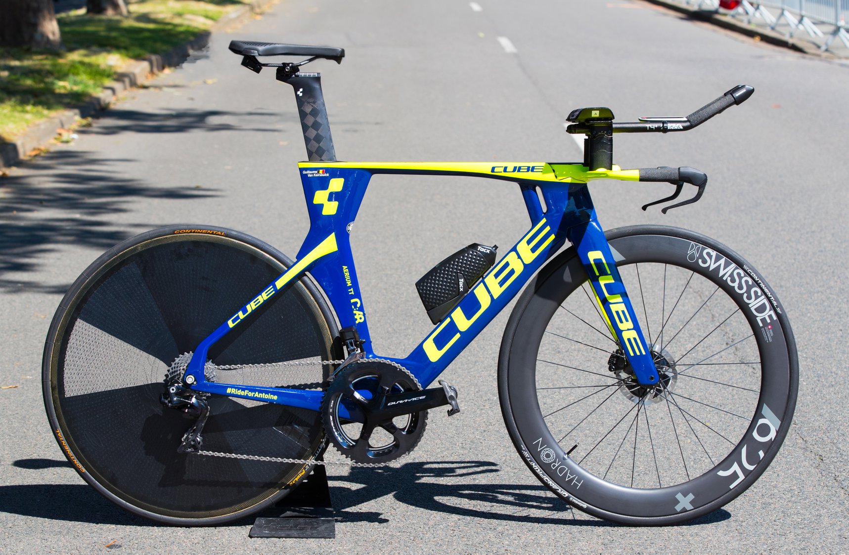 Le Cube Aerium TT C:68 utilisé par les coureurs de la Wanty-Groupe Gobert sur le Tour de France 2018.