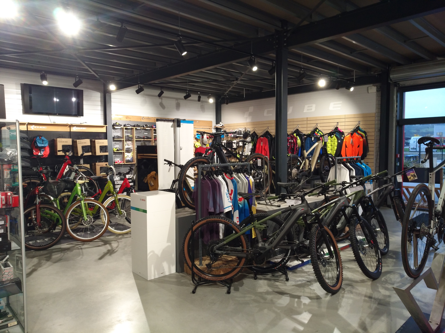 Photo du magasin CUBE STORE VALENCE - BIKE 26